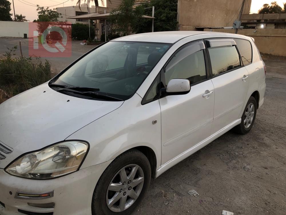 تويوتا إبسم